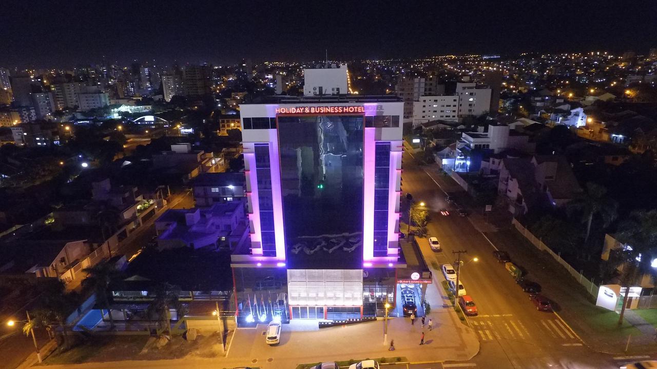 Holiday & Business Hotel - Em Frente Ao Centro De Eventos E Arena Conda Chapecó Exteriör bild