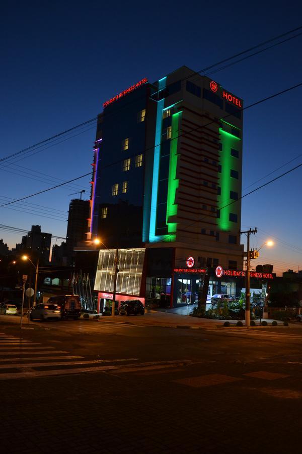 Holiday & Business Hotel - Em Frente Ao Centro De Eventos E Arena Conda Chapecó Exteriör bild